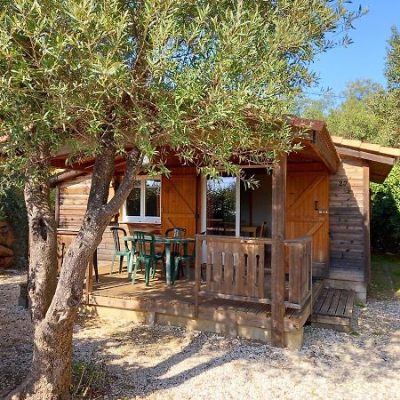 Les Chalets Du Relais D'Aguilar Tuchan Luaran gambar