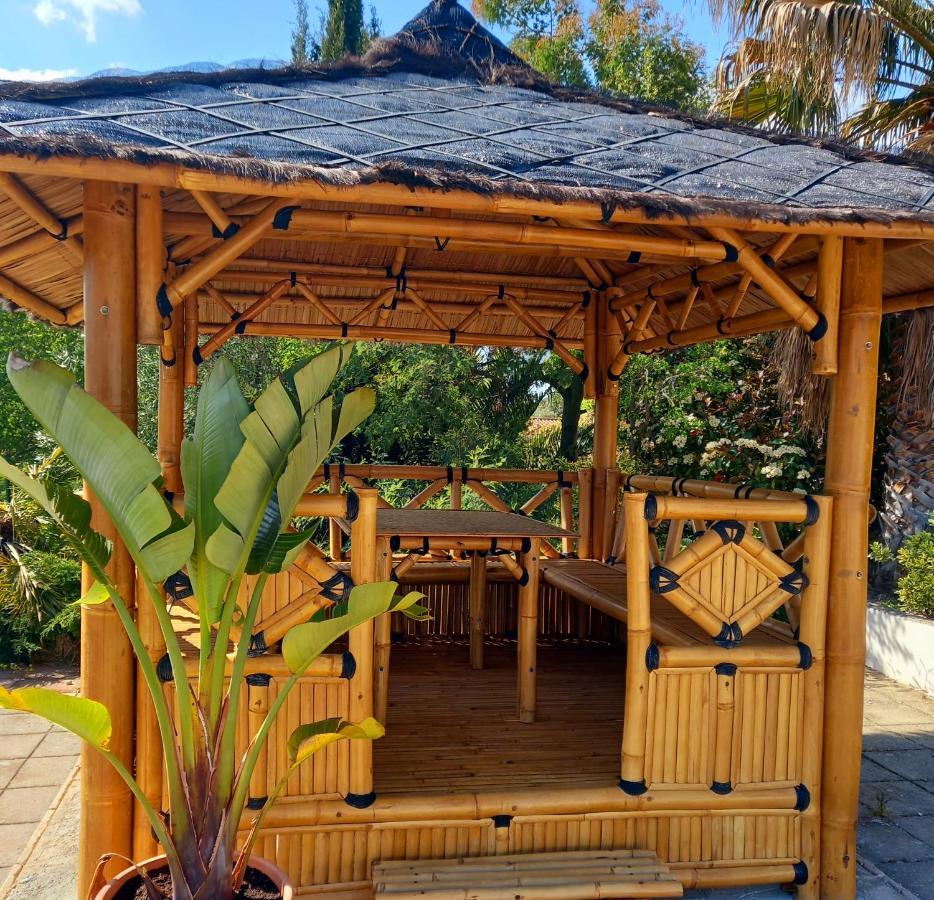 Les Chalets Du Relais D'Aguilar Tuchan Luaran gambar